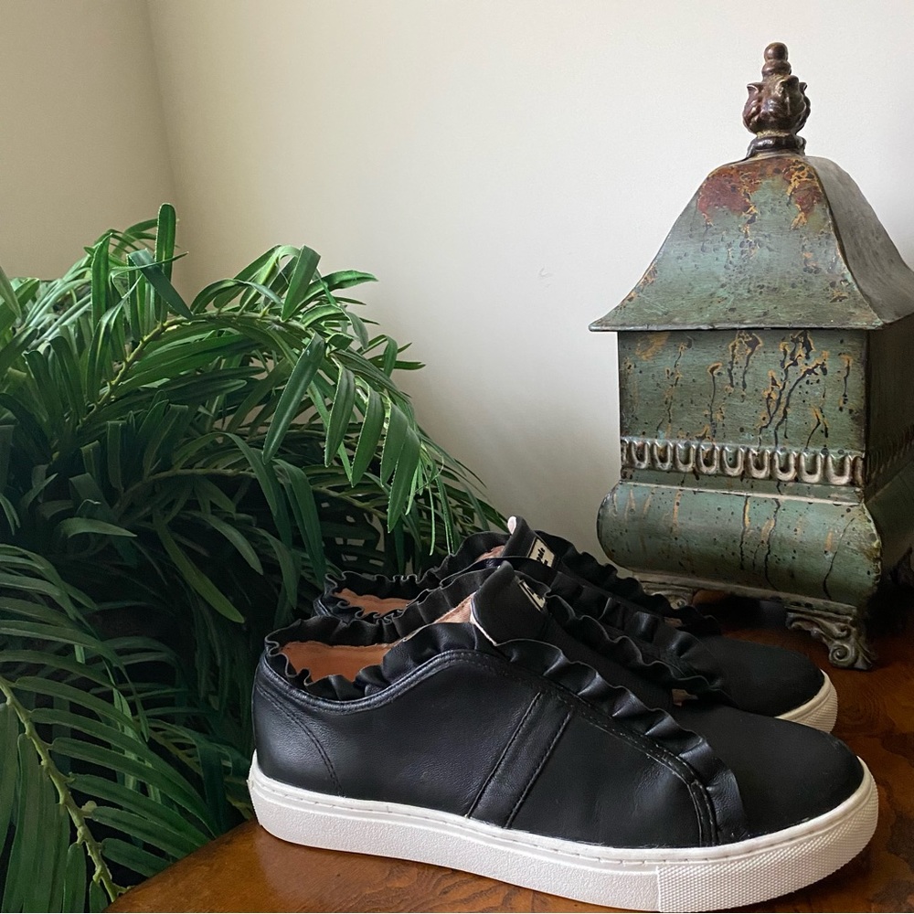 Kate Spade Lance Ruffle Sneakers